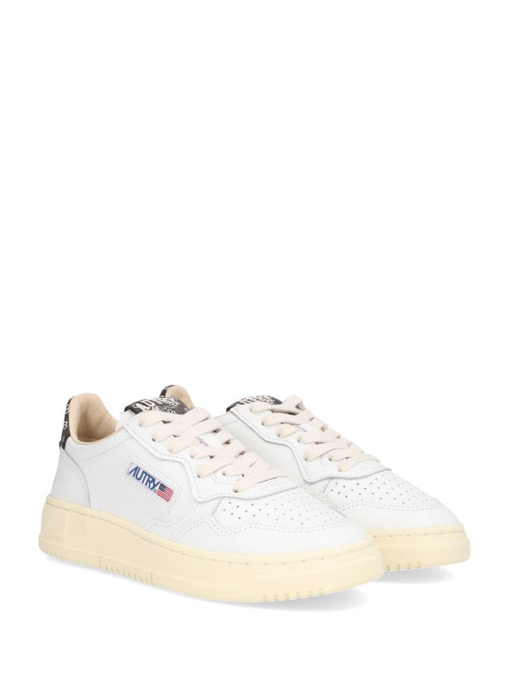 Autry  Medalist Low Sneakers - Bianco | 5ade74889091946aafda46248c907b6e8d501459