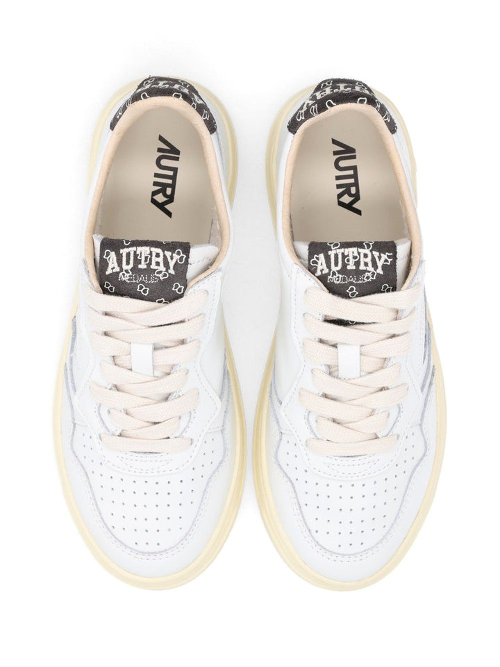 Autry  Medalist Low Sneakers - Bianco | 39ed50050fc2b370bb9d4c8eed2836d49342e45e