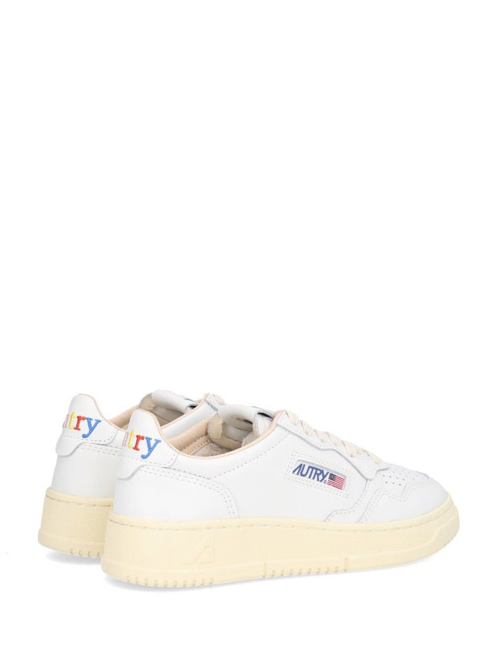 Autry  Medalist Low Sneakers - Bianco | b1bd4d8f27be4933cfeec528b8e72f436f99c55d