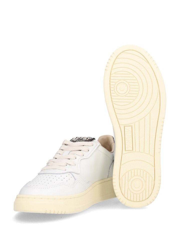 Autry  Medalist Low Sneakers - Bianco | 1dce310d373a7b9837868c8495487ab4acad7113