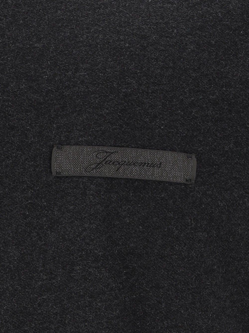 Jacquemus Ruban T-Shirt - Grey | 9aa3e283b07b64fbeba45b797b0b43889c6aa7d1
