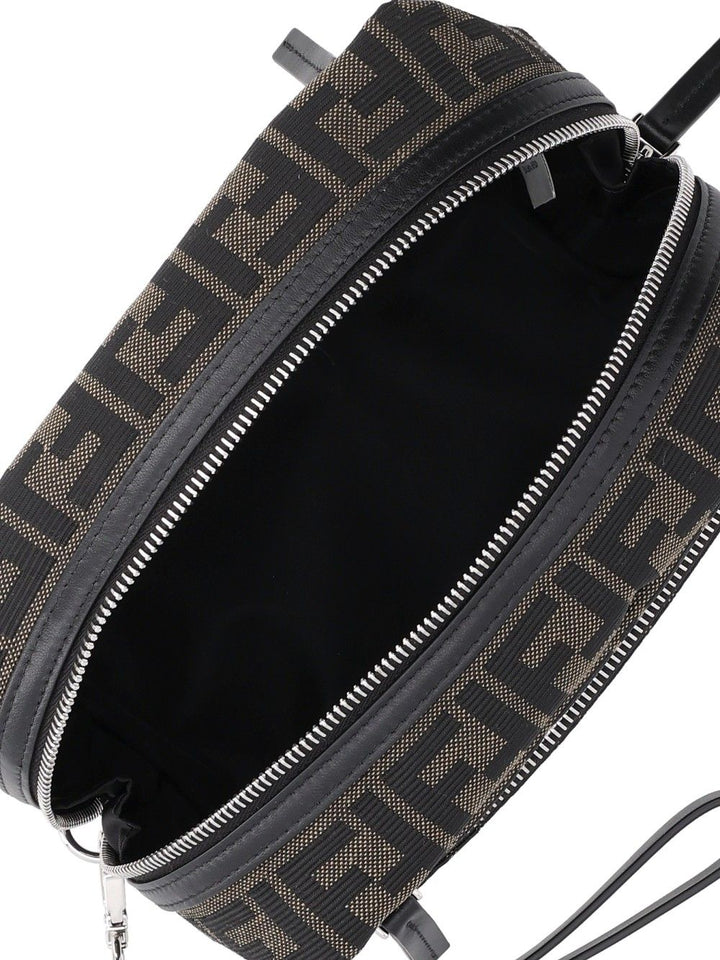 Fendi Compact Beauty Case Small leather goods - Nero | 74e51246d40ac35b360db87e6f87cde2139f4b59