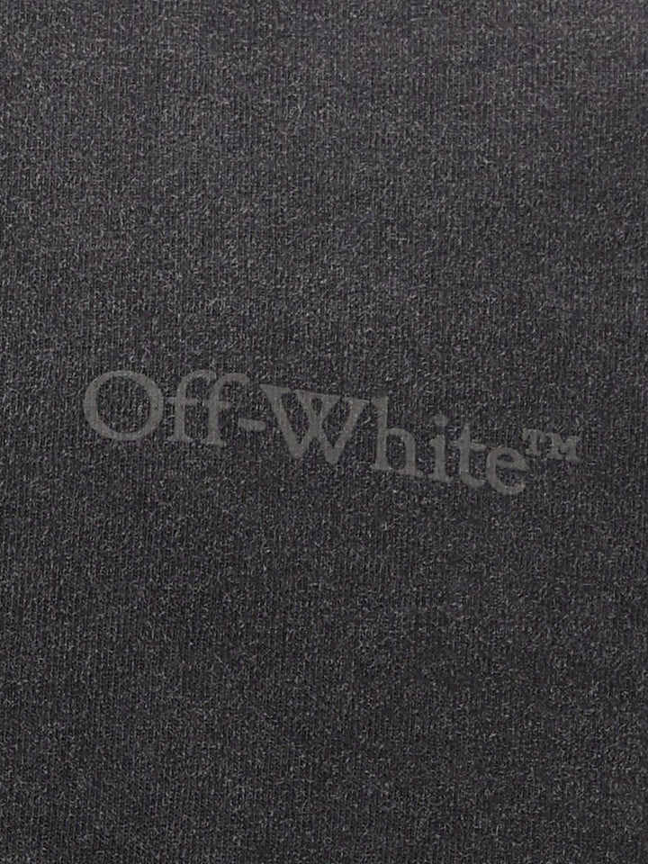 Off-White Rugs Arrow Skate S/S Tee T-Shirt - Nero | 42a17da5309dd942bdee059e3924535f7cb5f31b
