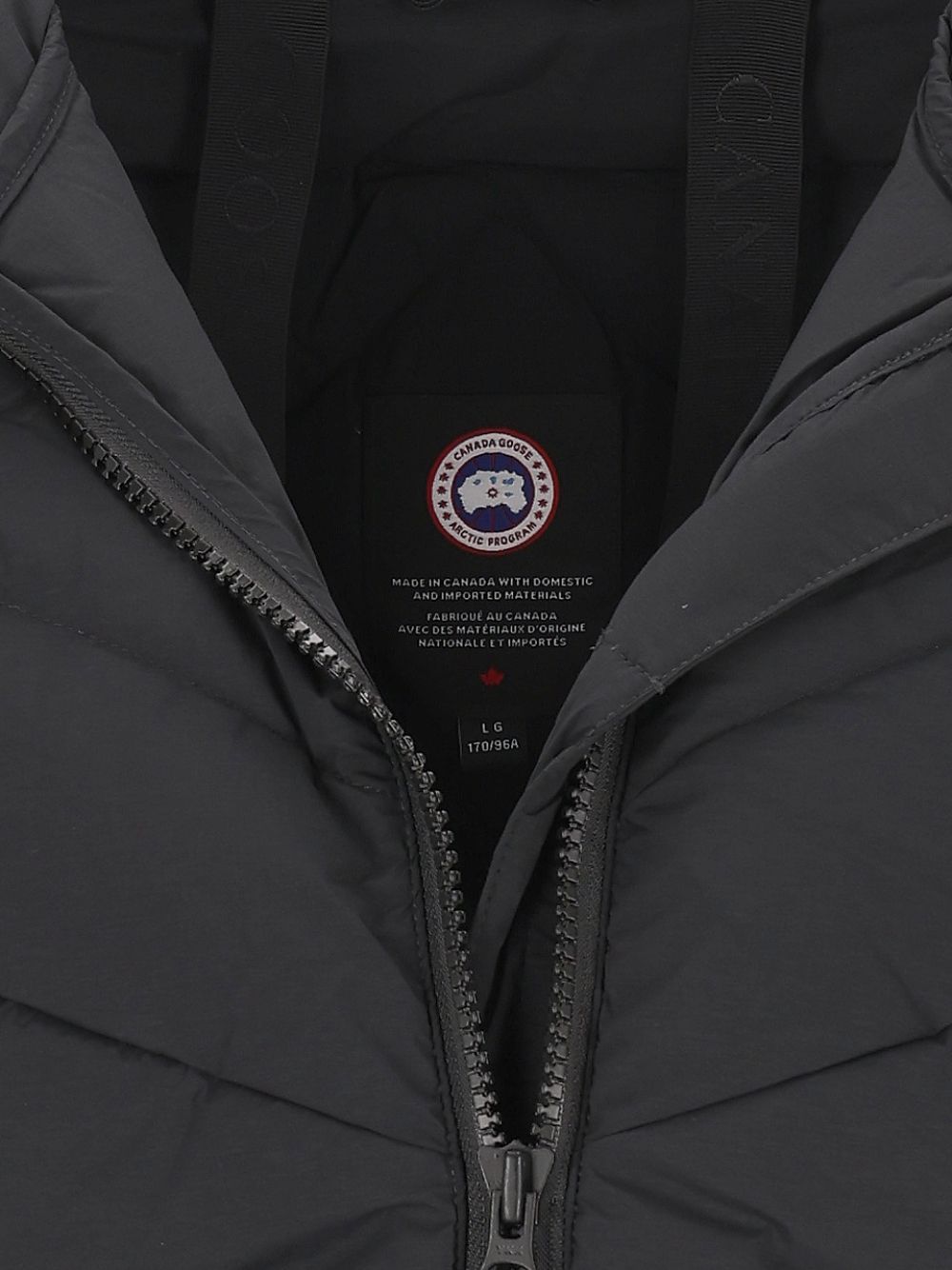 Canada Goose Clair Jacket Coats - Nero | 2a5fb7ef53a09c725bd20b50ea3bd981d3ecc57e