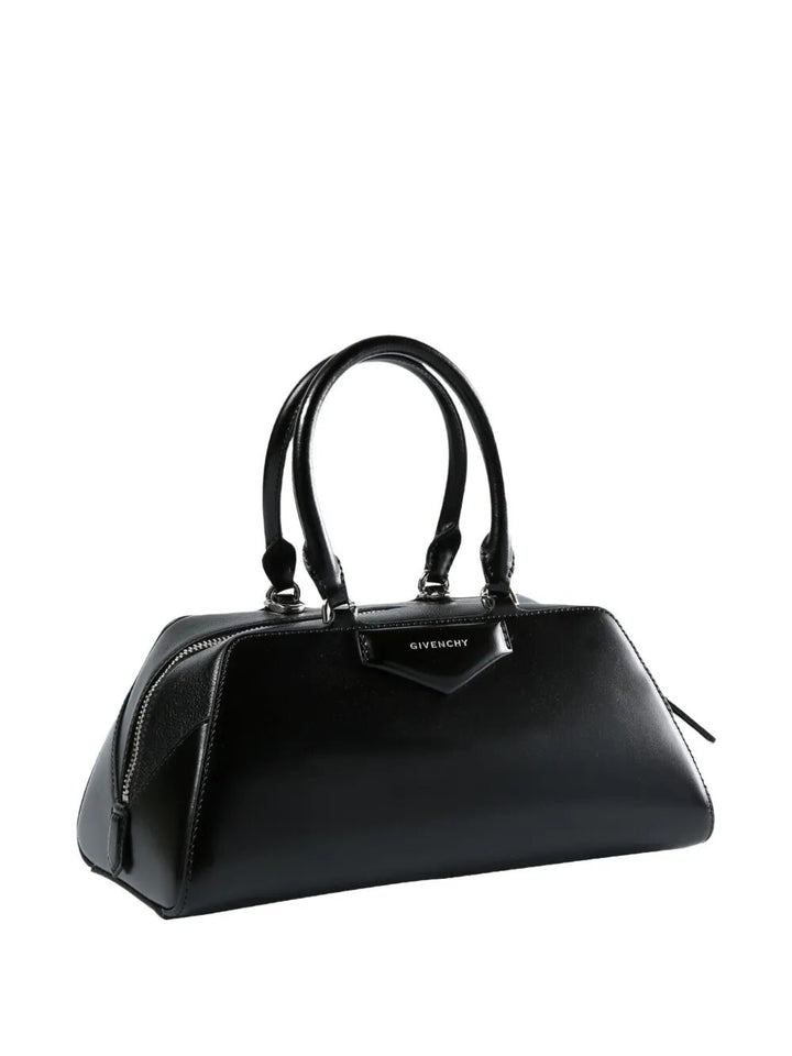 Givenchy Totes - Nero | d1fdf2a1fe19a8e7c4d9b19eba16638a3f2ffc29