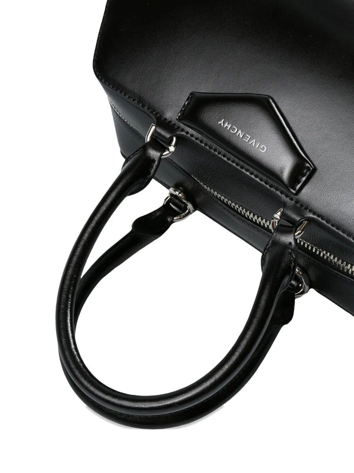 Givenchy Totes - Nero | 77b4e577ed834d8007bfd77bf73cd2f24e187e92