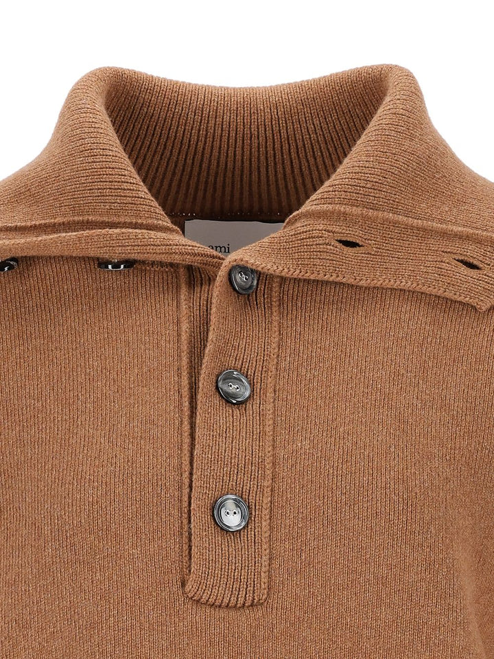 Ami Wool Sweater With Buttoned Collar Knitwear - Marrone | 3c1230f4cabd7f70831b1f16970d6b877ed22246