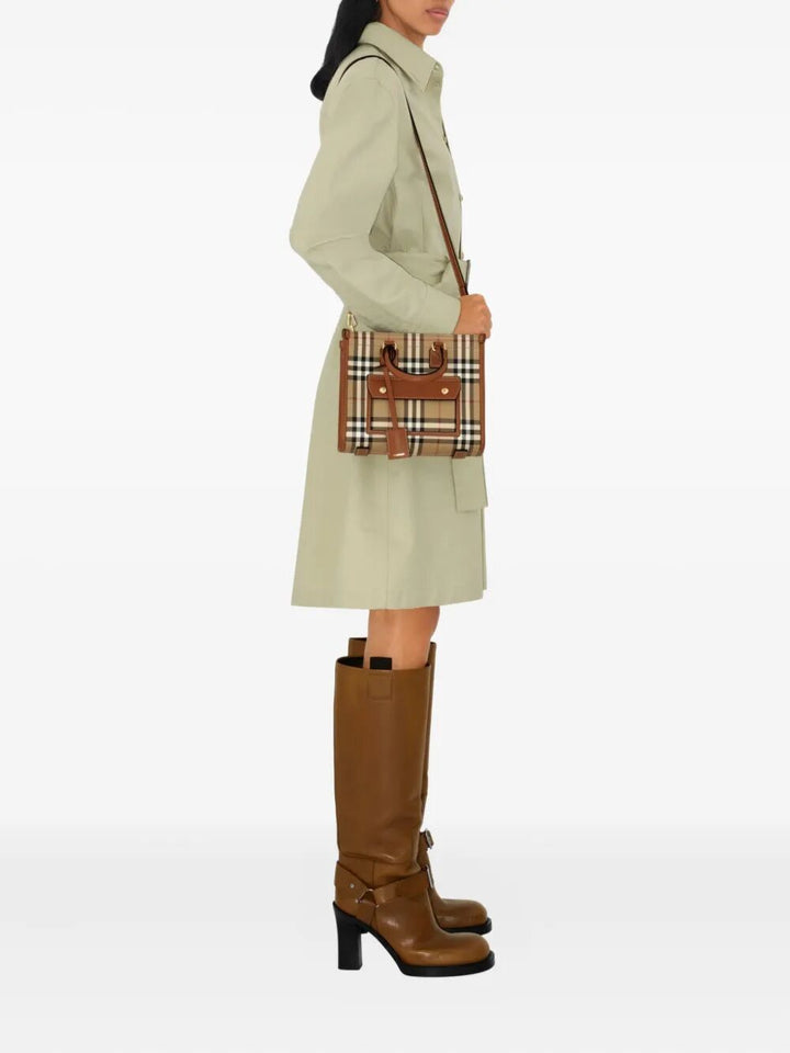 Burberry London England Totes - Nude & Neutrals | 33f9c77a85ab8d11ed7757dbf55f10ee1e3fa5f0