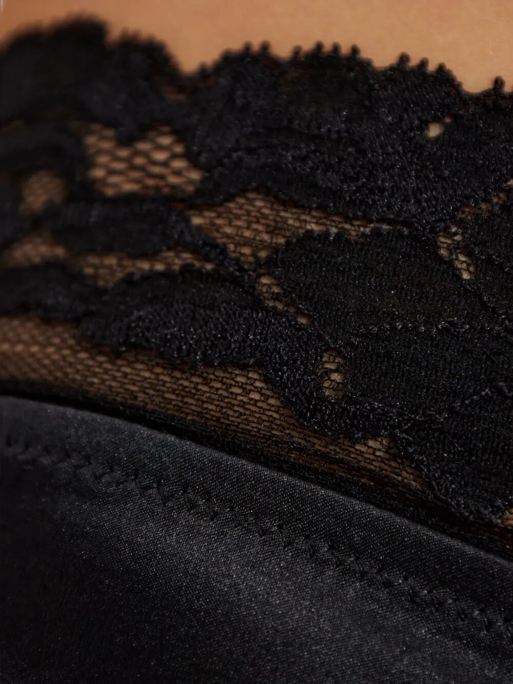 Chloe Borse a Spalla e Tracolla - Nero | da015ad38f5859a8b643cac04fe848710457e9bb