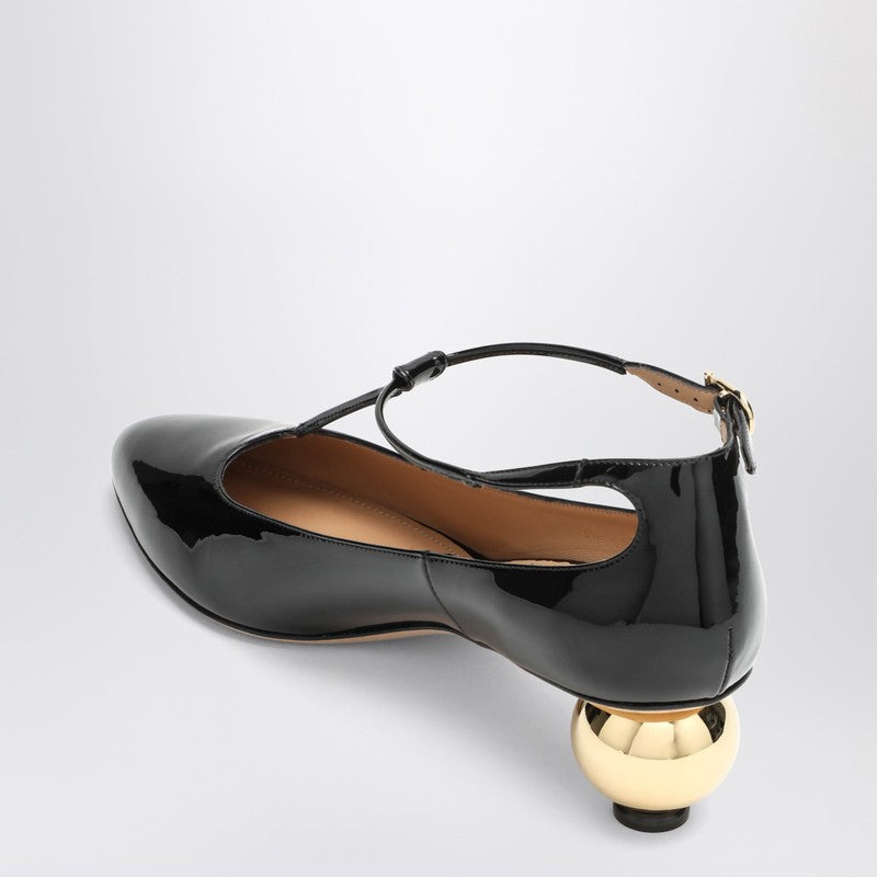 Ferragamo Apparel & Accessories - Nero | e7536965d89aecafec4fcdd60d3cdb85ffe5f4af