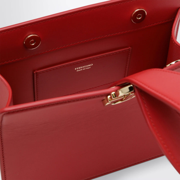 Ferragamo Apparel & Accessories - Rosso | 7fef7541dd4e378d7a02801db1dec65c94fb2634