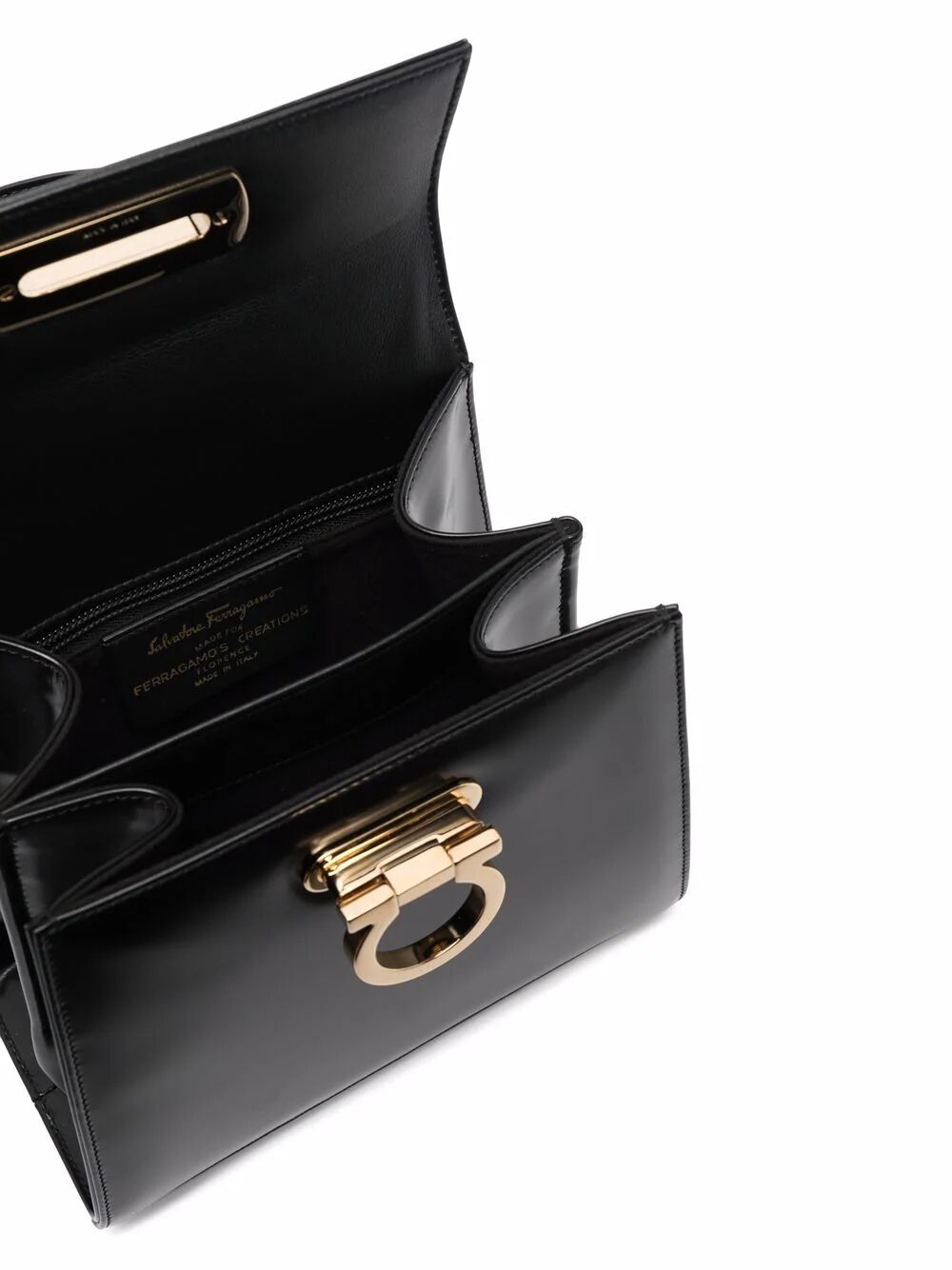 Ferragamo Totes - Nero | 29813320c52e76d6f73c07e292f9463a34e7ae64