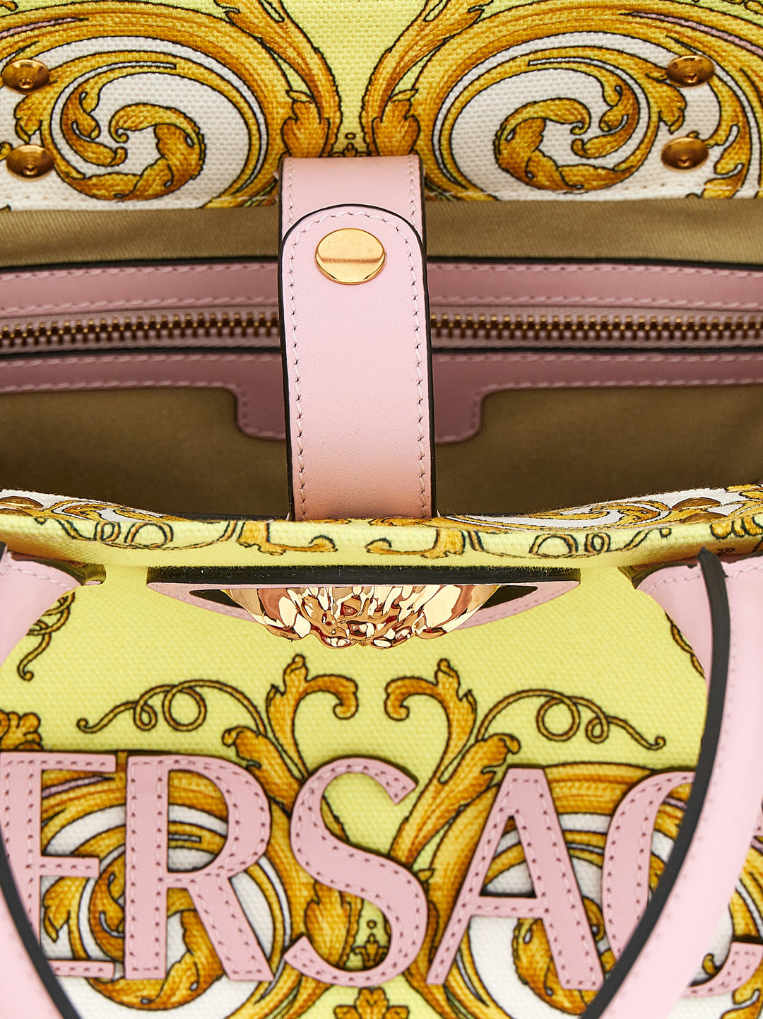 Versace La Medusa Tote - Multicolor | cf7d9019e509c30c90a43204dfafef1d0bbacd91