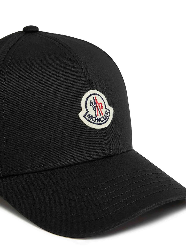 Moncler CAPPELLO - Nero | 985c30a53cbfd985b009873611a4906248272c72