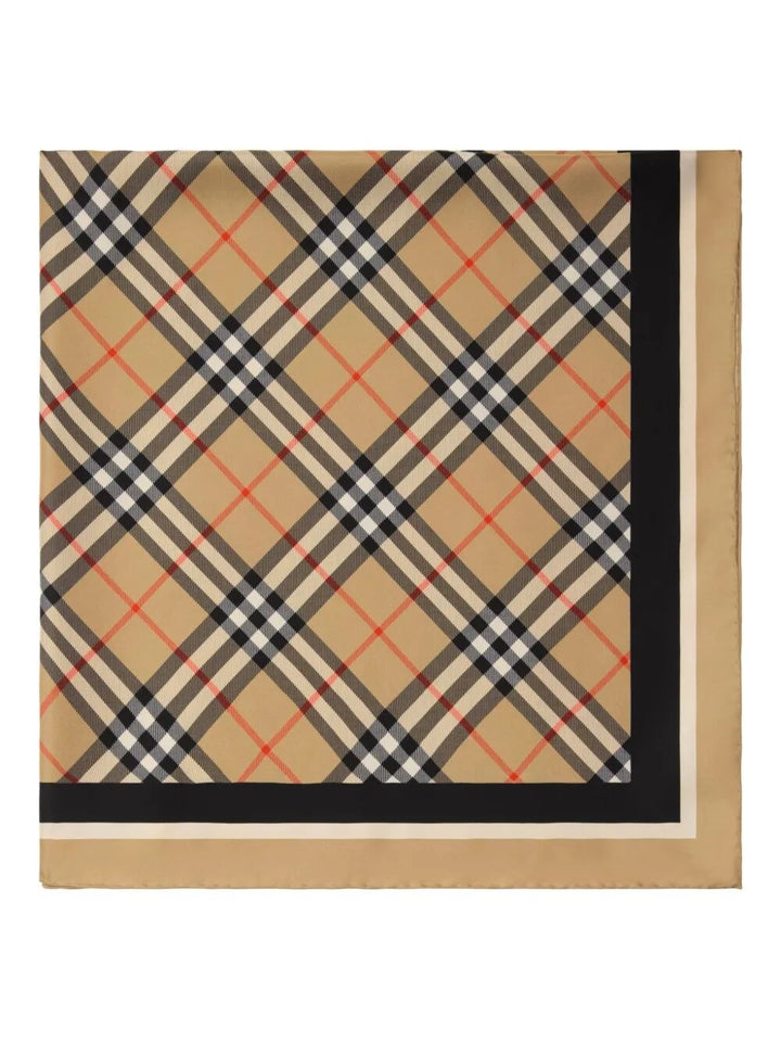 Burberry London England Foulards - Nude & Neutrals | ea3a089182eca5d6f32f7688e32f4826a5698b51