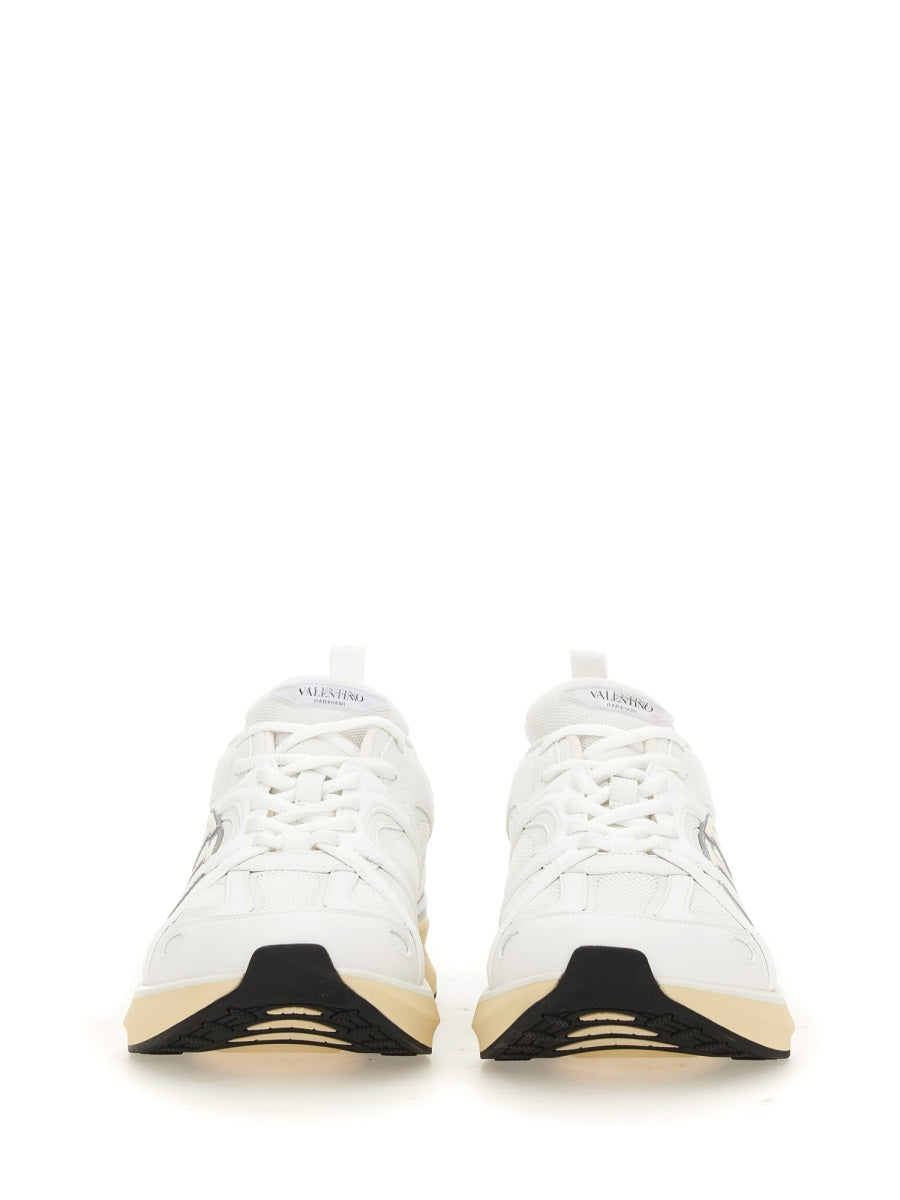 Valentino Garavani Sneakers - Bianco | Wanan Luxury