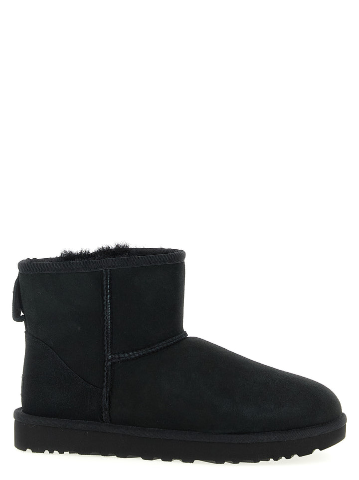 Ugg Classic Mini Ii Stivali e Stivaletti - Nero | 0411fff6c1c5523edda330cf4e2208703f58b6ba