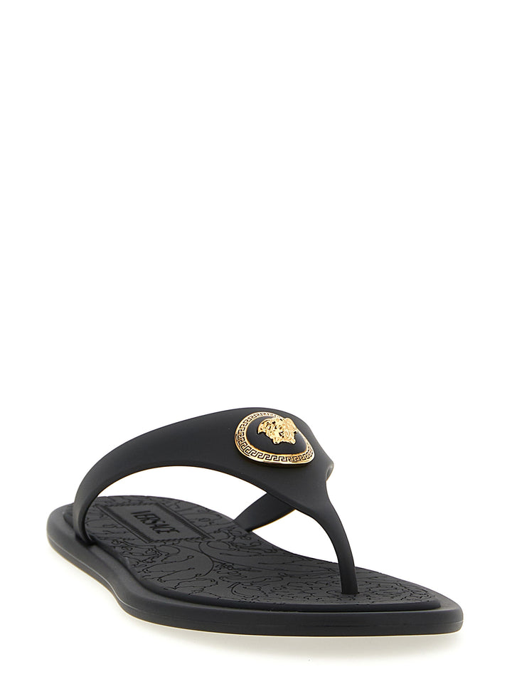 Versace Alia Sandali - Nero | 5d5212644c4acfd90dd4bd6b8573ad0553c1bf92