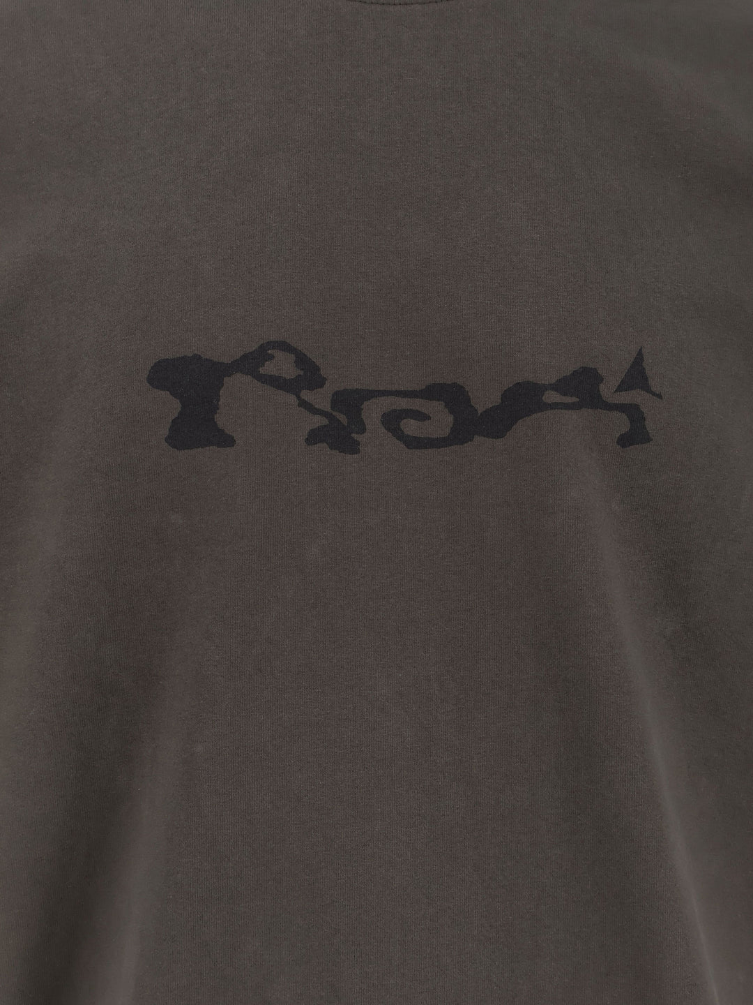 Roa T-shirts and Polos -  | f38d60cf52236b3066f1c1aaf3701bb4f36f4036