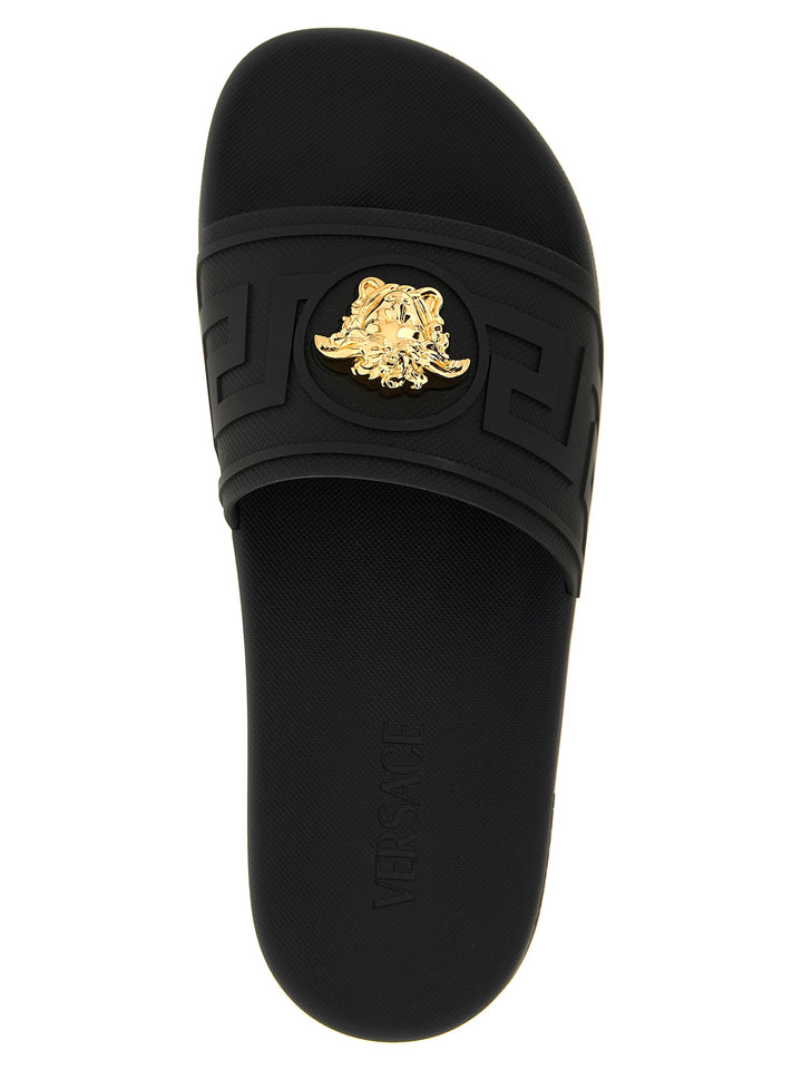 Versace La Medusa Sandali - Nero | c5d4792f350c34aa126d0e1ceb643f811835fc9b