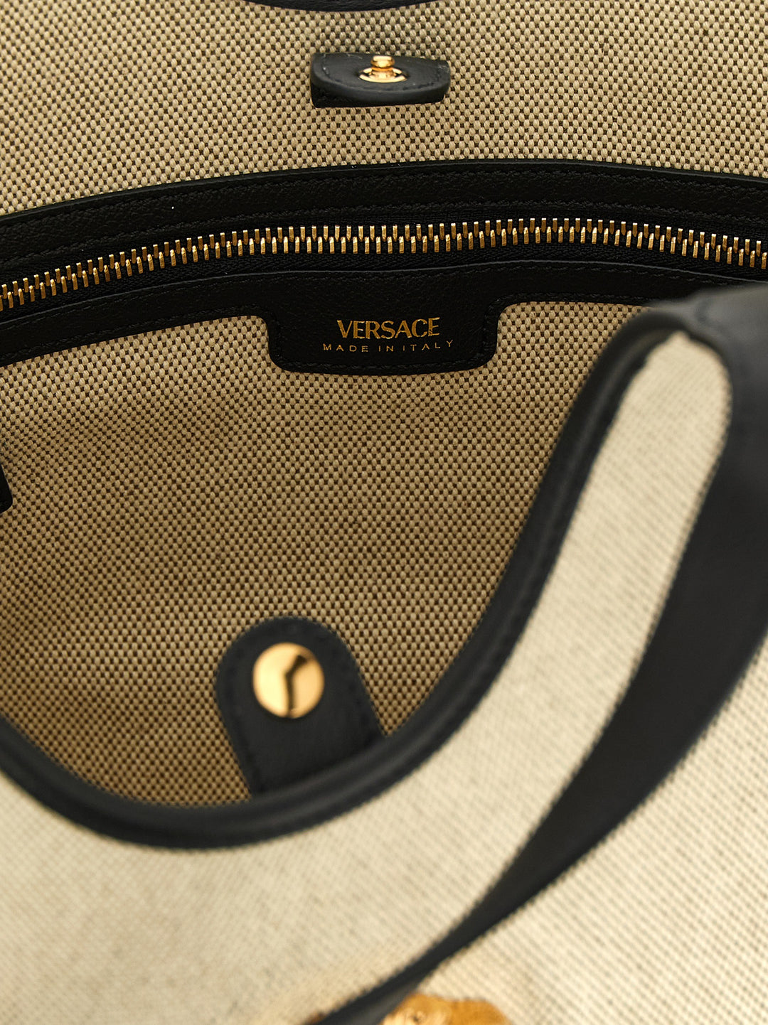 Versace La Medusa Tote - Beige | b761e4fbdf8691405a5adf447da646b645ad0d79