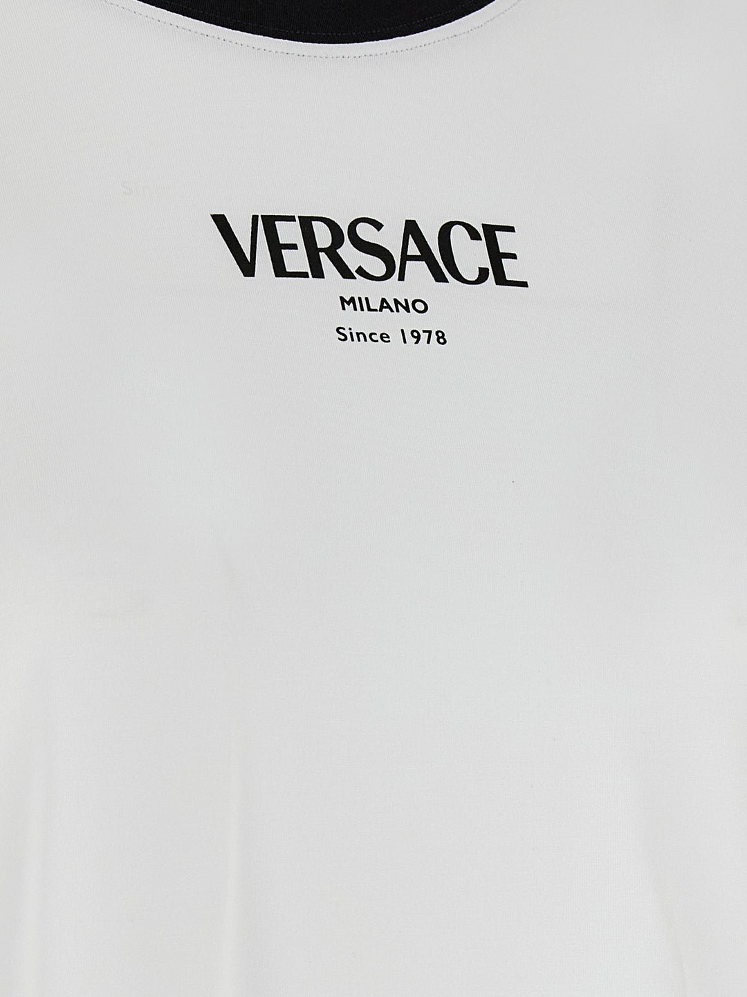Versace Logo T shirt - Bianco/Nero | 82bf970a5c92cde90b3d4efb90f89488a6d3e4c0