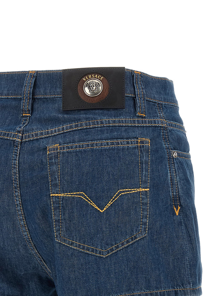 Versace Chambray Denim Shorts Bermuda e Short - Blu | bb60a6711e1eefc3ff08a079866ff2566aac2612