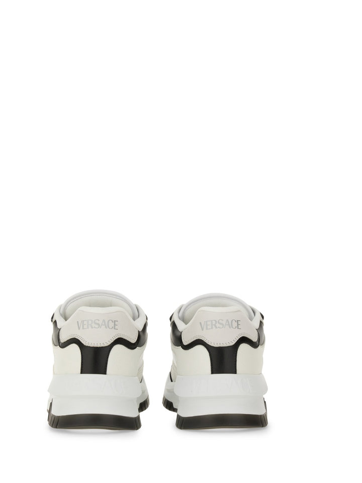 Versace Sneakers - Nero | Wanan Luxury