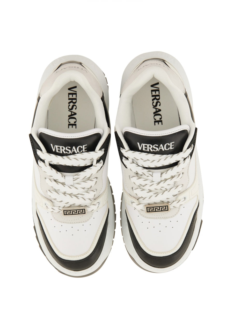 Versace Sneakers - Nero | Wanan Luxury