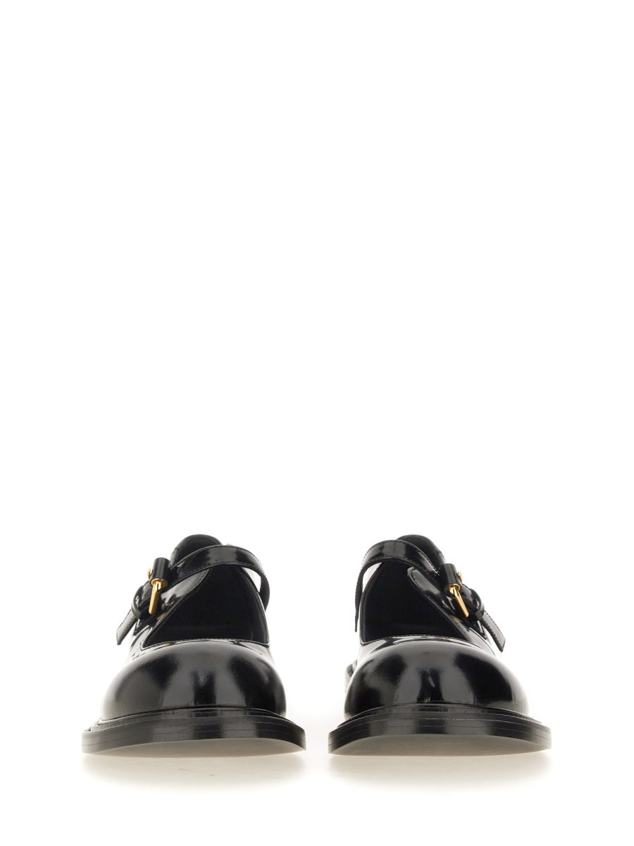 Moschino Scarpe Basse - Nero | Wanan Luxury