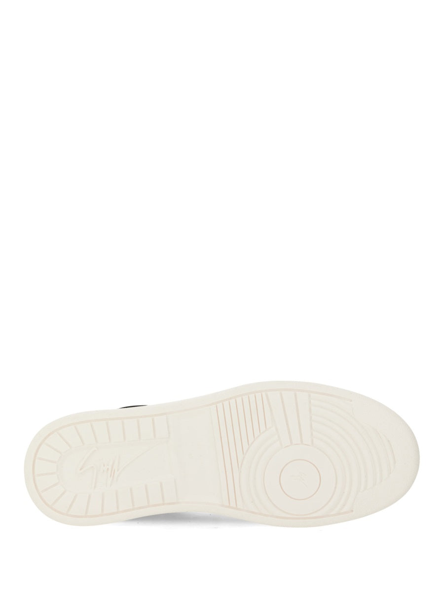 Giuseppe Zanotti Sneakers - Nero | Wanan Luxury