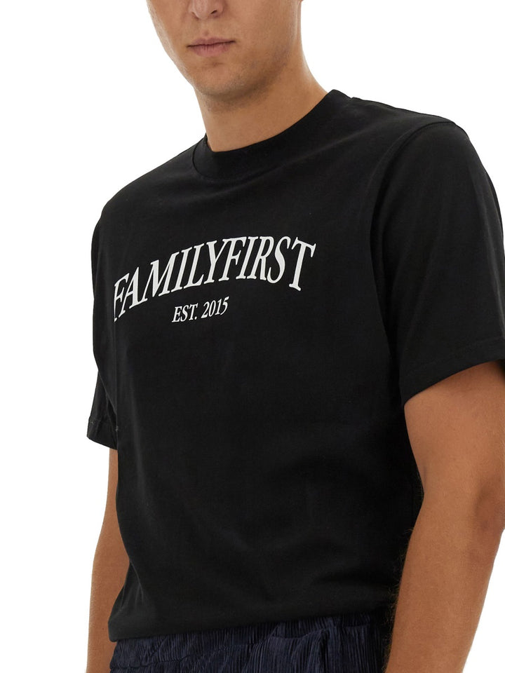 Family First T shirt - Nero | Wanan Luxury