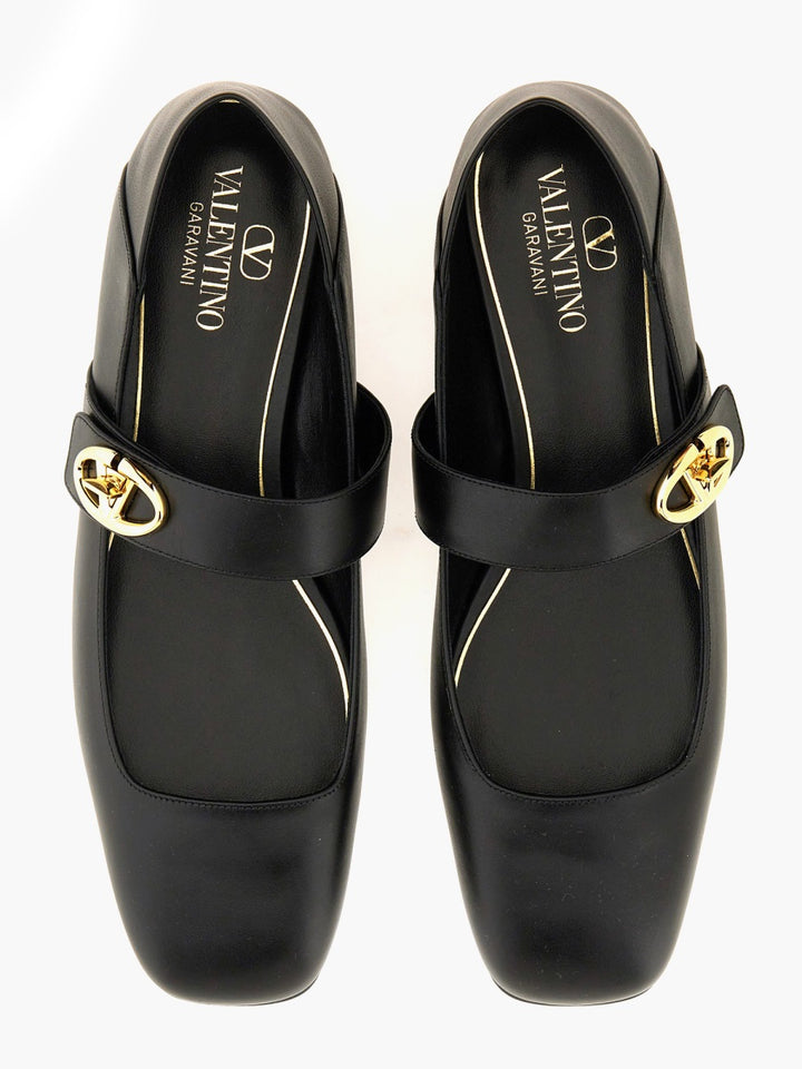 Valentino Garavani Scarpe Basse - Nero | Wanan Luxury