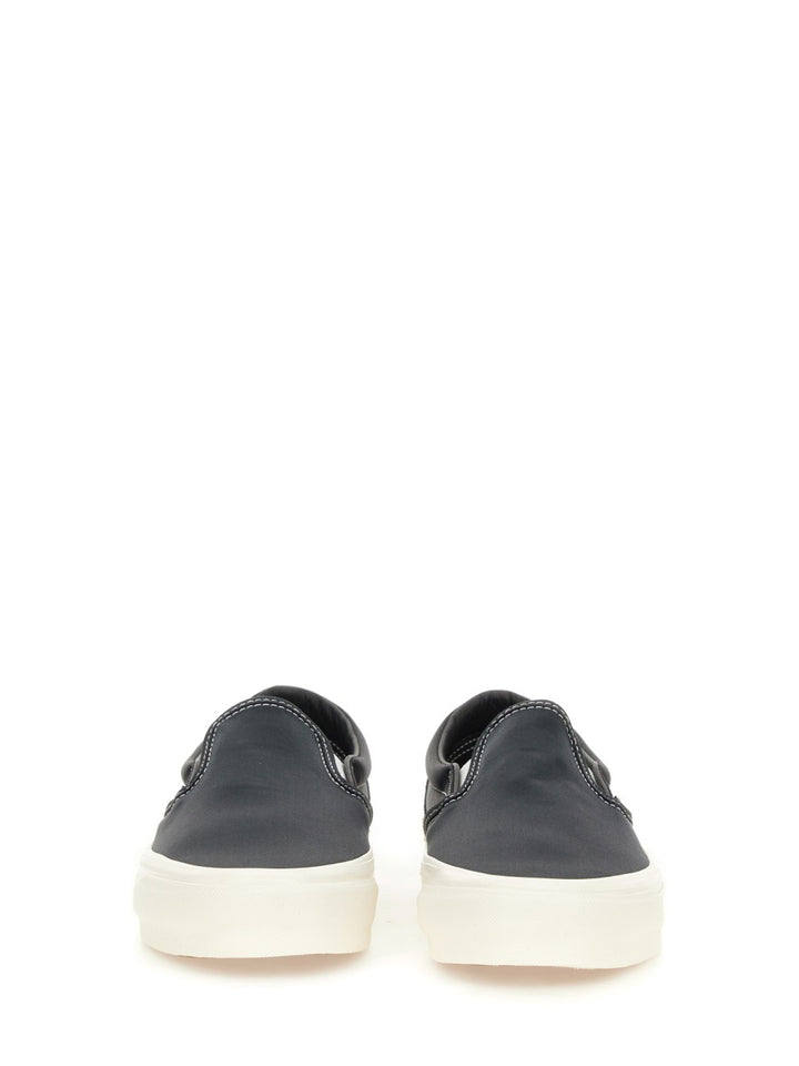 Vans Sneakers - Nero | Wanan Luxury