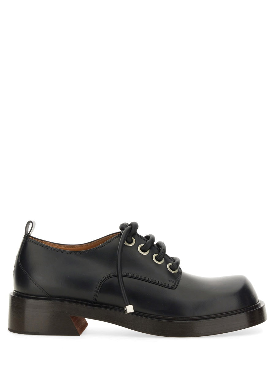 Alexander McQueen Scarpe Basse - Nero | Wanan Luxury