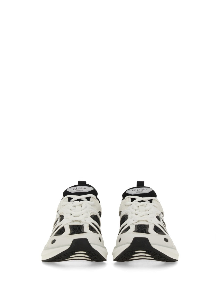 Valentino Garavani Sneakers - Bianco | Wanan Luxury