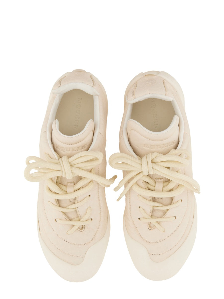 Alexander McQueen Sneakers - Bianco | Wanan Luxury