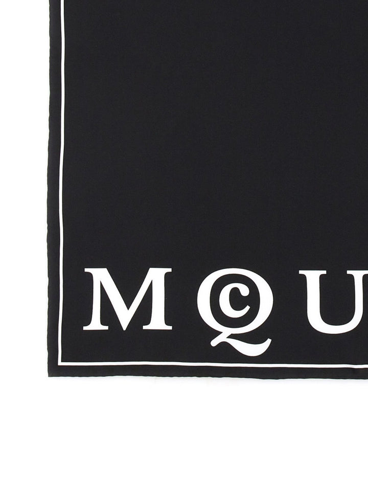 Alexander Mcqueen Sciarpe e Guanti - Black | b578aa39e85f5fe796a2a30c9197be4bae00857c