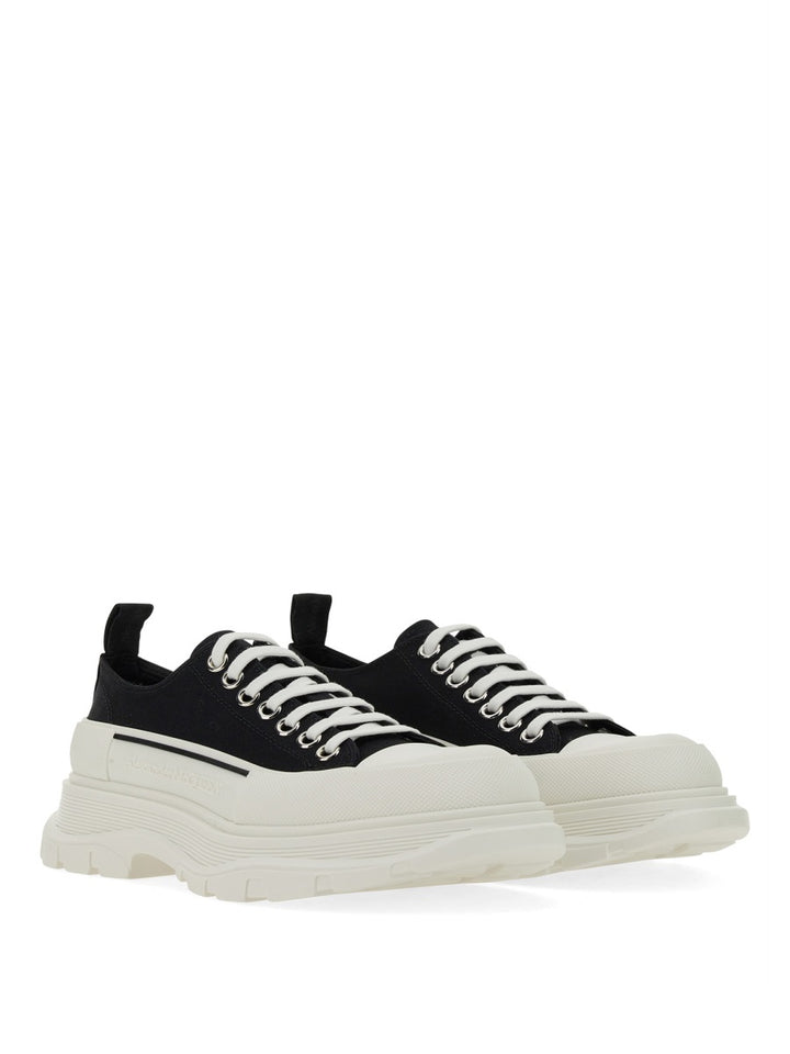 Alexander McQueen Sneakers - Nero | Wanan Luxury