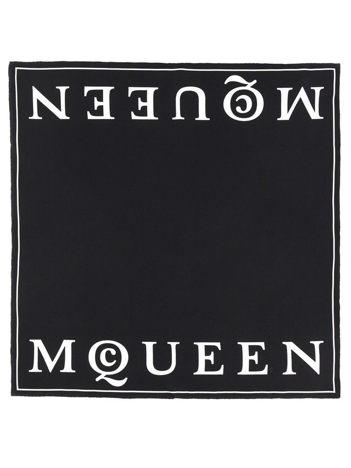 Alexander Mcqueen Sciarpe e Guanti - Black | 525c24bfc83d796d3656154d10dea9302ad2f050