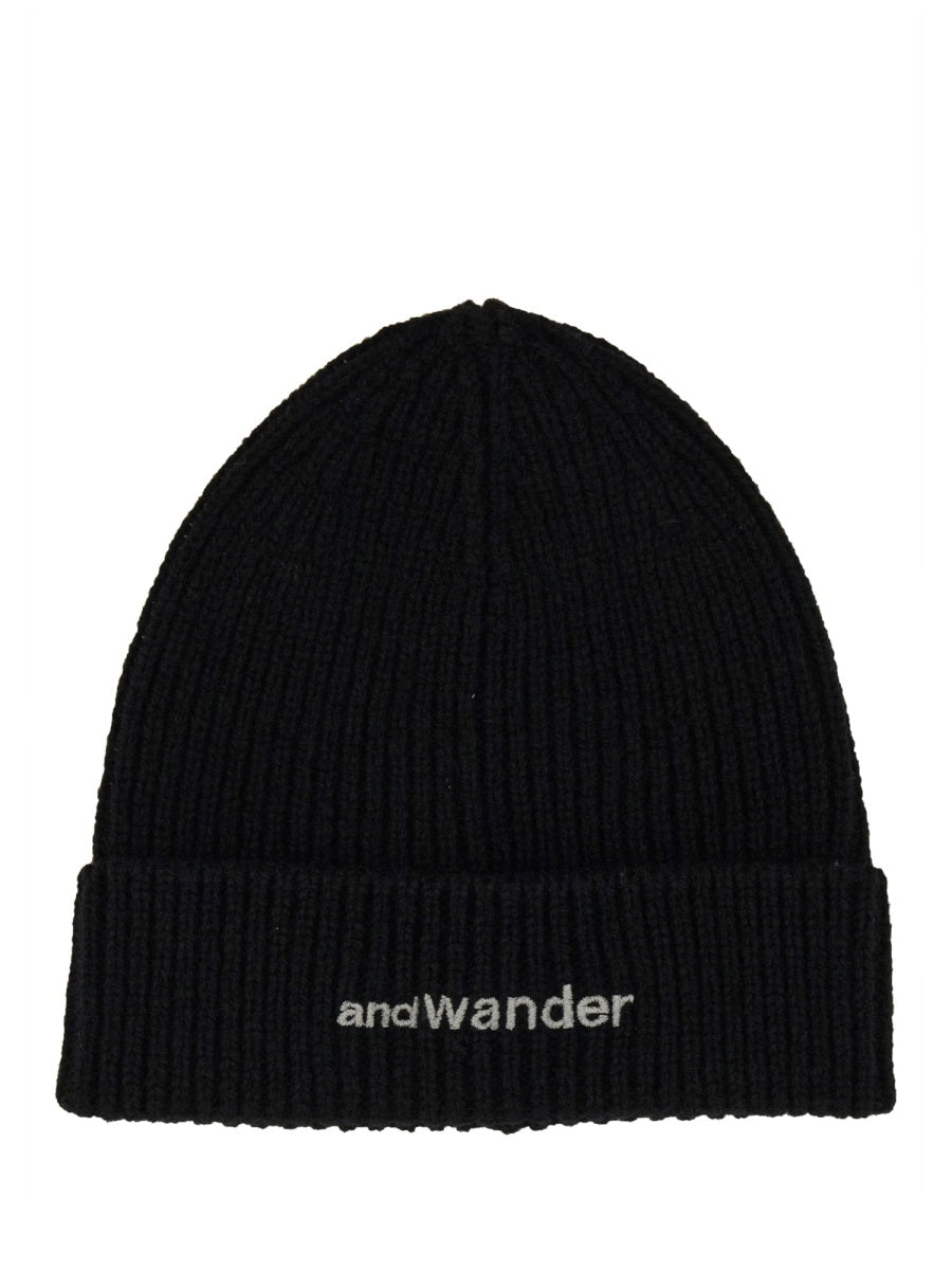 And Wander Cappelli - Nero | Wanan Luxury