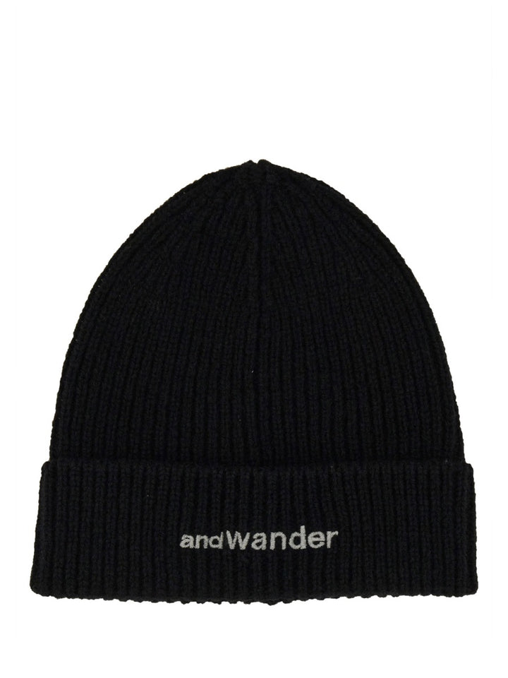 And Wander Cappelli - Nero | Wanan Luxury