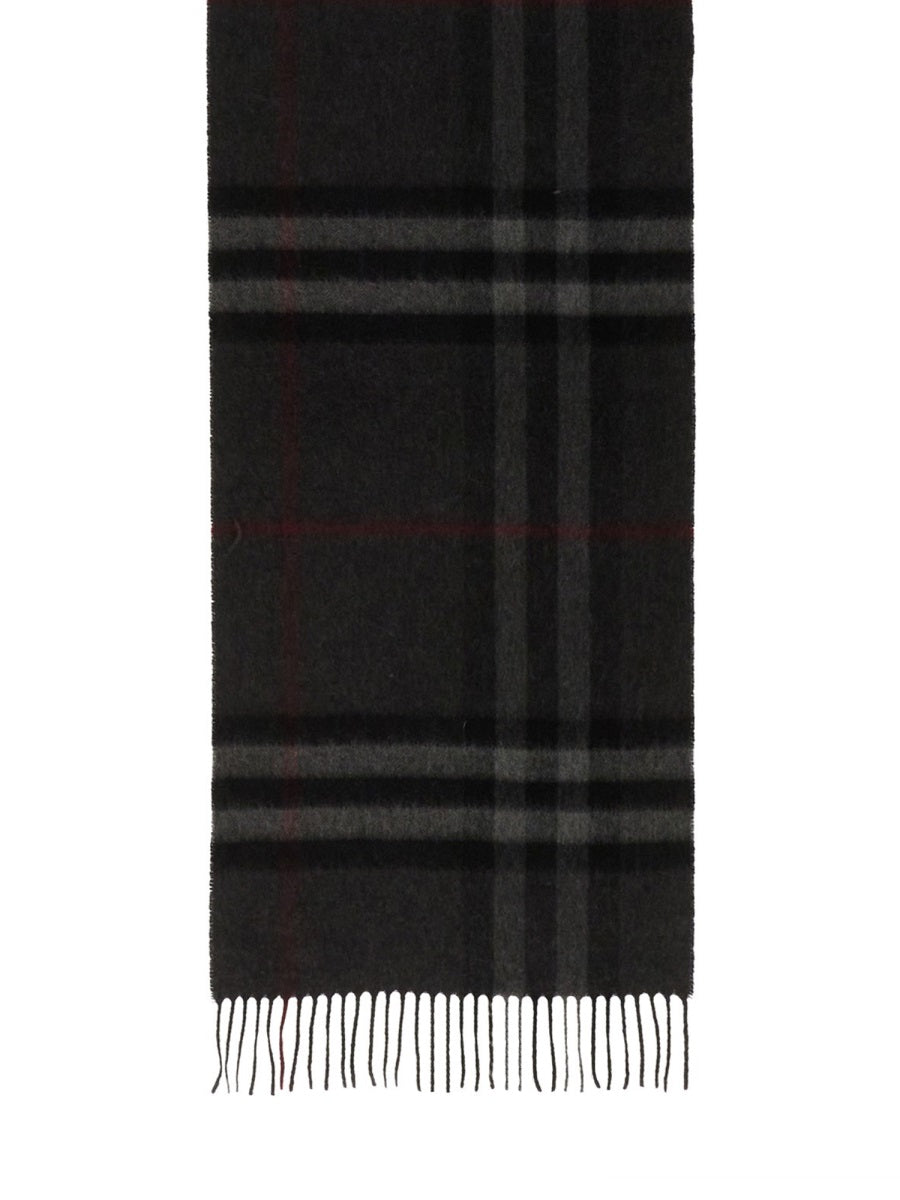 Burberry Sciarpe e Guanti - Black | c5b9fcefbc04105beff1ed732f3f873163be168f
