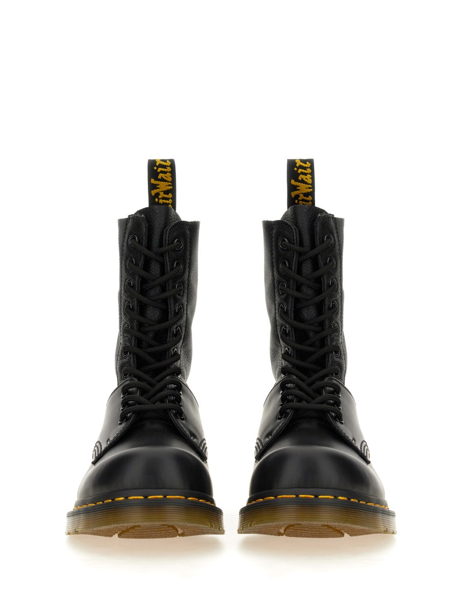 MM6 x Dr. Martens Stivali - Nero | Wanan Luxury