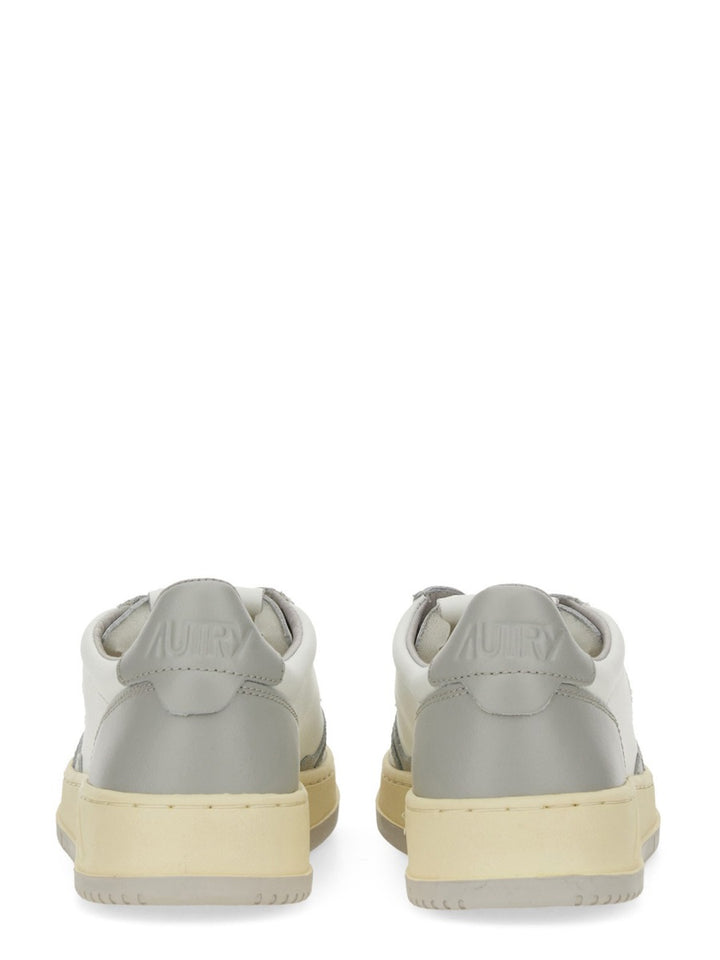 Autry Sneakers - White | 4a4385d360d561ee0c18ac29fd0d45af4e9b1f1a