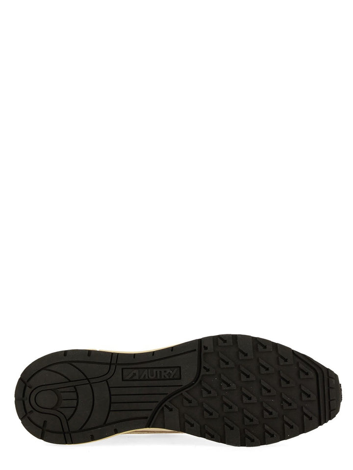 Autry Sneakers - White | a9bc7d8ced7a68e57e0db32defcc7f9de3943785