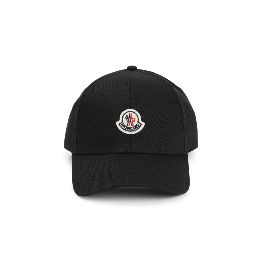 Moncler Cappelli - Nero | fbbdf713a75bc9e399bbb3534d8cff5c17365a7b
