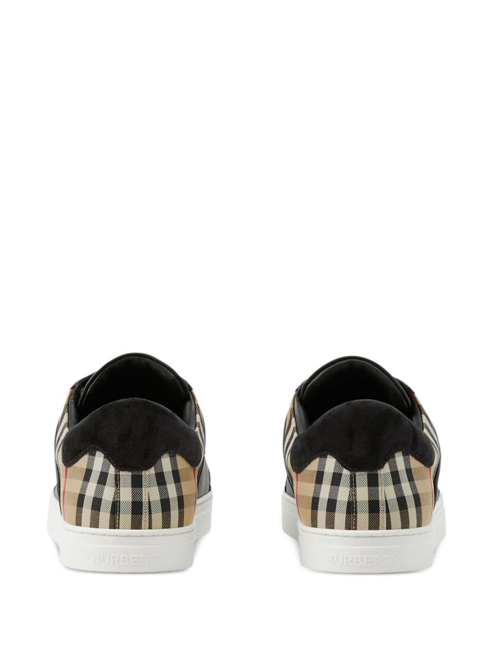 Burberry Sneakers - BLACK | cc1a98ee9c31ff9f2e44181c933b4ea0ad5a7e81
