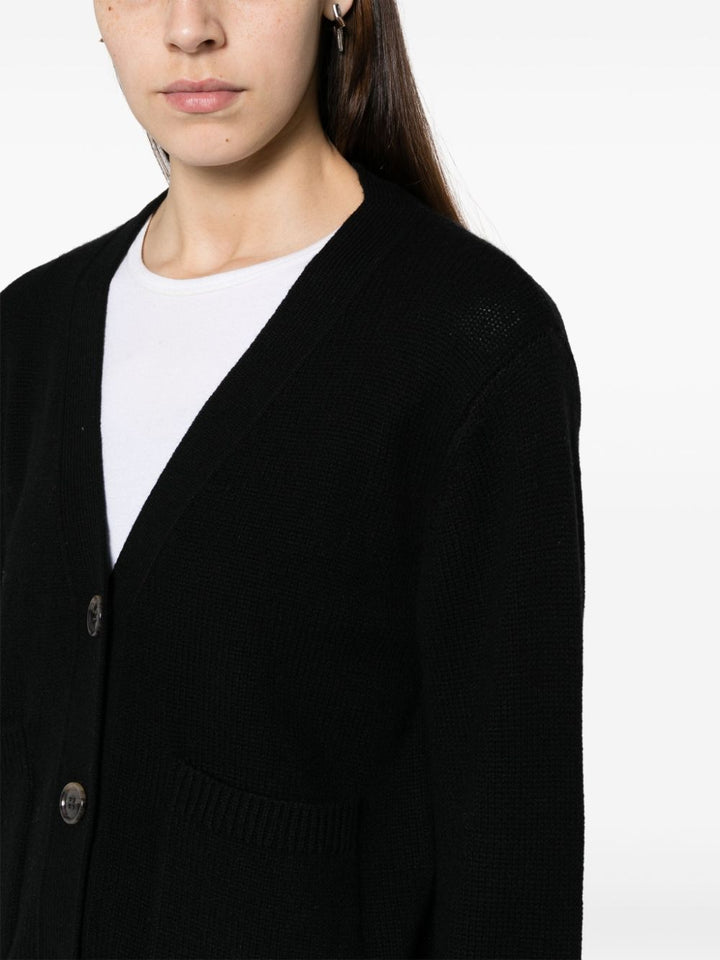 Lisa Yang Sweaters - Blacks and greys | 20db53e28e50afc60592b41d47553cd8a9b02b16