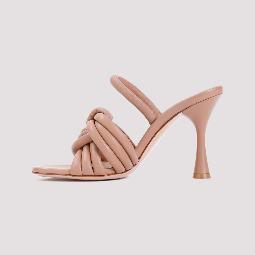 Gianvito Rossi Sandali - Nude & Neutrals | 91615cdb24e39b16c2b238ba56d1263dc4289104
